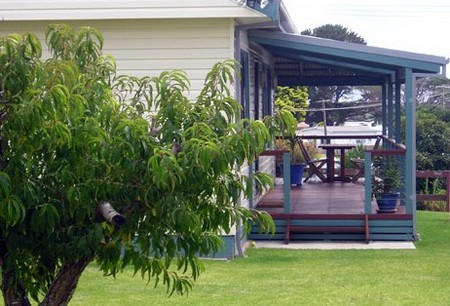 Anchor Bay Motel