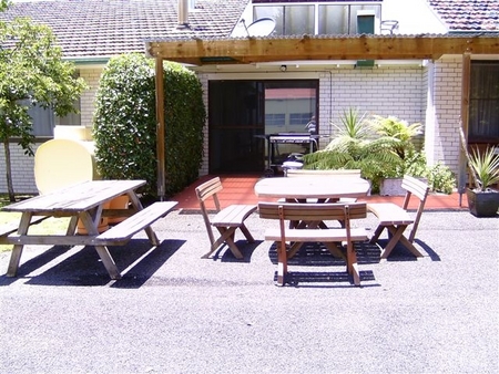Acacia Motor Inn
